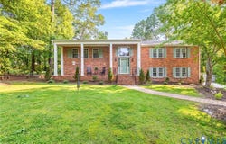 4104 Birchleaf Court, Chester, VA 23831