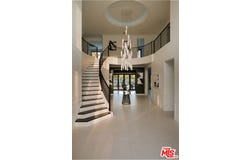 5474 Amber Cir, Calabasas, CA 91302