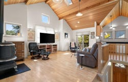 518 Capitola AVE, CAPITOLA, CA 95010