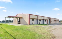 15204 L & L Rd, Kaplan, LA 70548