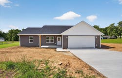12952 E Hirth Lane, Springville, IN 47462