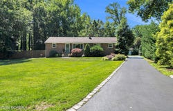 687 Hopping Road, Middletown, NJ 07748