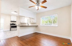 633 Tutt Avenue, Taft, TX 78390