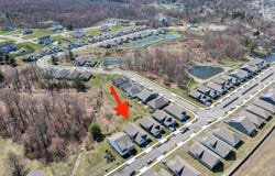 208 CONGRESSIONAL Court, MOORESTOWN, NJ 08057