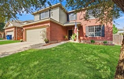 313 Moonlight Ct, Cibolo, TX 78108