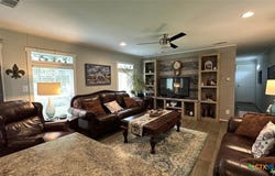112 E Toledo Street, Seadrift, TX 77983