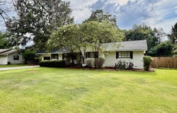 104 Sunset Drive, Clinton, MS 39056