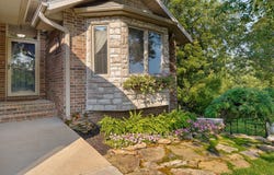 345 E Lafayette Street, Springfield, MO 65810