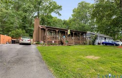 11330 Great Branch Drive, Chester, VA 23831