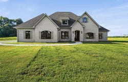 50008 Shady Meadows Dr, Amory, MS 38821
