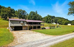 650 Sam Cavins Road, West Union, WV 26456