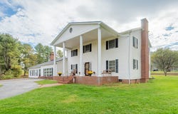 350 Valley View Ln., Bland, VA 24315