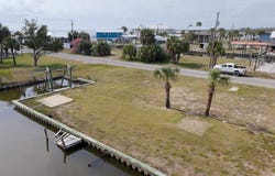 151 8th Ave W, Horseshoe Beach, FL 32648