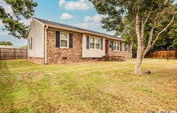 106 Westover Dr., Roanoke Rapids, NC 27870