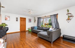 270 Old Commack Road, Kings Park, NY 11754