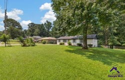 899 E Glochester Circle, Norcross, GA 30071