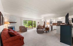 2511 E Lakeshore Drive, Crown Point, IN 46307