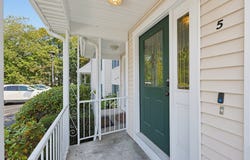 37 Dennis St, Attleboro, MA 02703