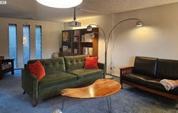 4734 BROOKWOOD St, Eugene, OR 97405