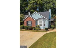 2764 Saint Charles Lane, Kennesaw, GA 30144