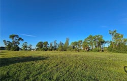 2500 NW 18th Place, Cape Coral, FL 33993