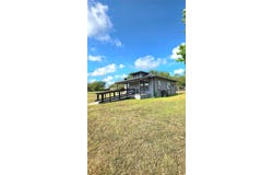 305 N Eagle Street, Weimar, TX 78962