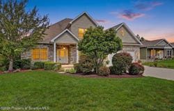 203 Azalea Drive, Mayfield, PA 18433