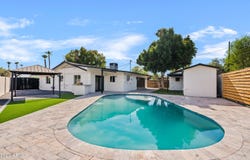 1322 E CATALINA Drive, Phoenix, AZ 85014