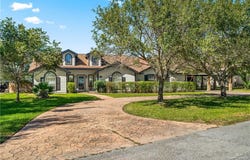 1911 Lion Lake Drive, Progreso Lakes, TX 78596