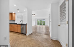 5 PARK Place, ANNAPOLIS, MD 21401