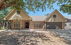 3220 Timberview Drive, Corinth, TX 76210