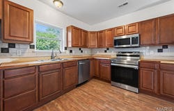 129 E Pacific Street, Pacific, MO 63069