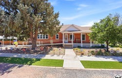 601 7th St, Fowler, CO 81039