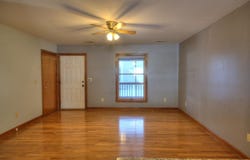 405 S LINDEN AVE, WAYNESBORO, VA 22980