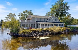 818 Roosevelt Trail, Naples, ME 04055