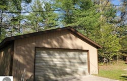 4022 Chippewa Trail, Hale, MI 48739