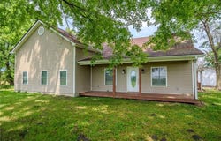 18680 State Route UU Highway, Jameson, MO 64647