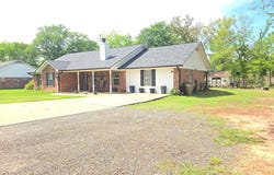 206 Jones, ELKHART, TX 75839