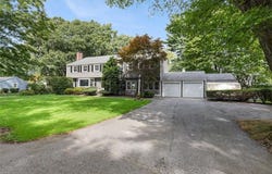 7 Terrace Drive, Barrington, RI 02806
