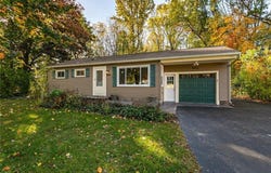 880 Joran Drive, Webster, NY 14580