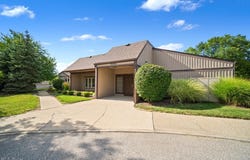 9620 Cove Drive, North Royalton, OH 44133