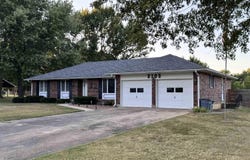 2103 Arcadia Street, Clinton, MO 64735