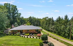 310 Pleasant Avenue, Peters Twp, PA 15317