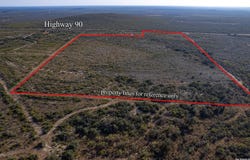 8686 us highway 90, Uvalde, TX 78801