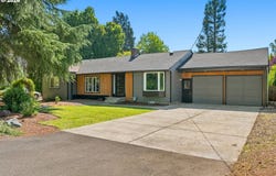 390 SUNSET N Ave, Keizer, OR 97303