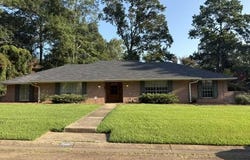 5460 Saratoga Drive, Jackson, MS 39211