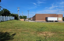 Theota Avenue, Parma, OH 44129