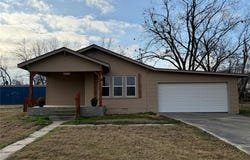 224 E 3rd Street, Wewoka, OK 74884