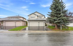 2409 Leary Bay Circle, Anchorage, AK 99515