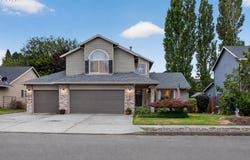 2343 SE WILLIAMS Dr, Gresham, OR 97080